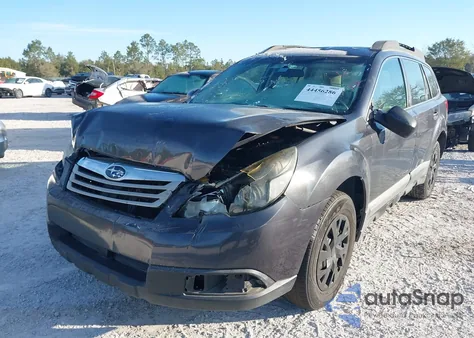 2010 Subaru Outback 2.5I z USA, uszkodzony, nr VIN 4S4BRCAC1A3322022